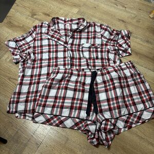 Victoria’s Secret Red White Pink Paid Cozy Matching Shirt & Short Pijama Set